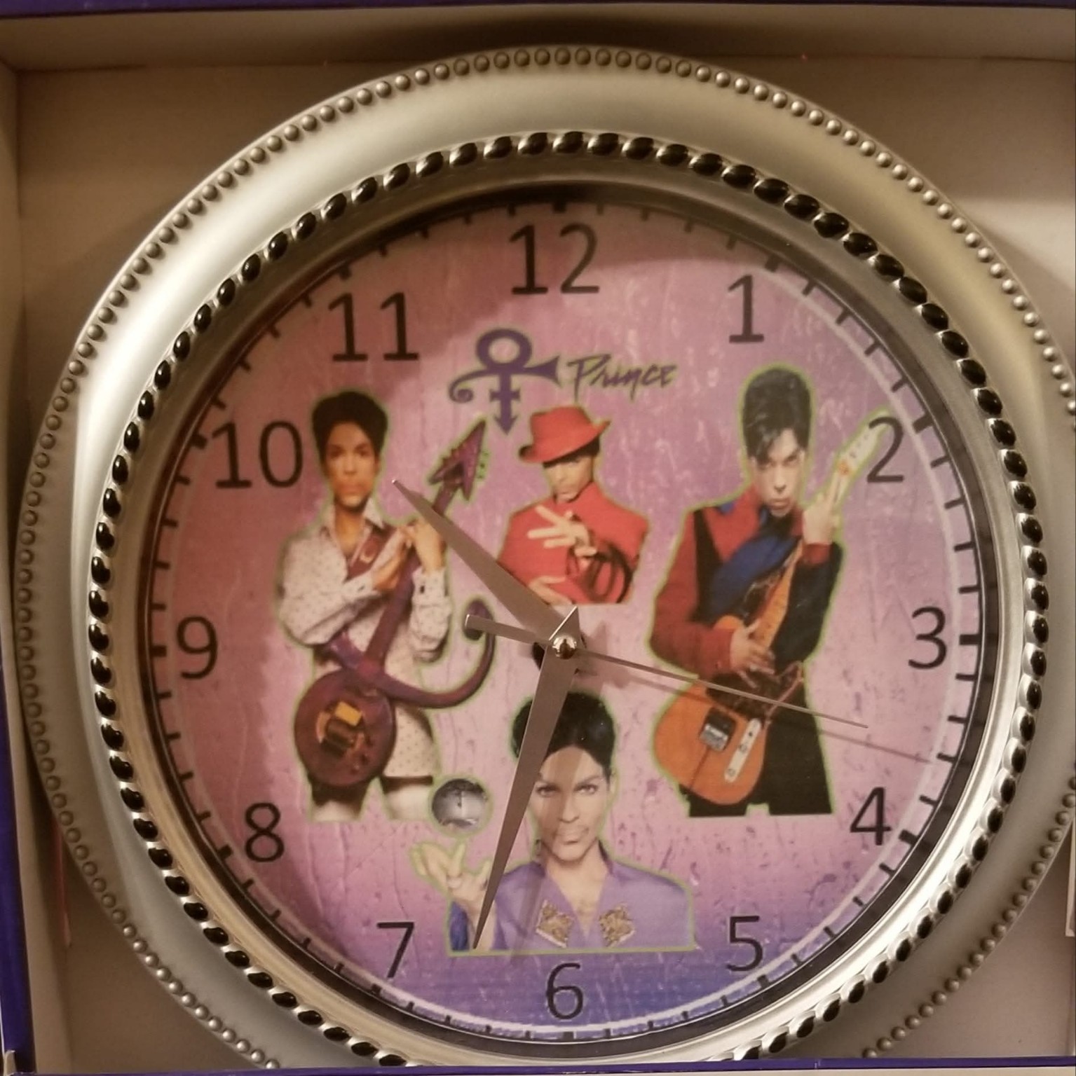 Custom Clocks, product photo 10